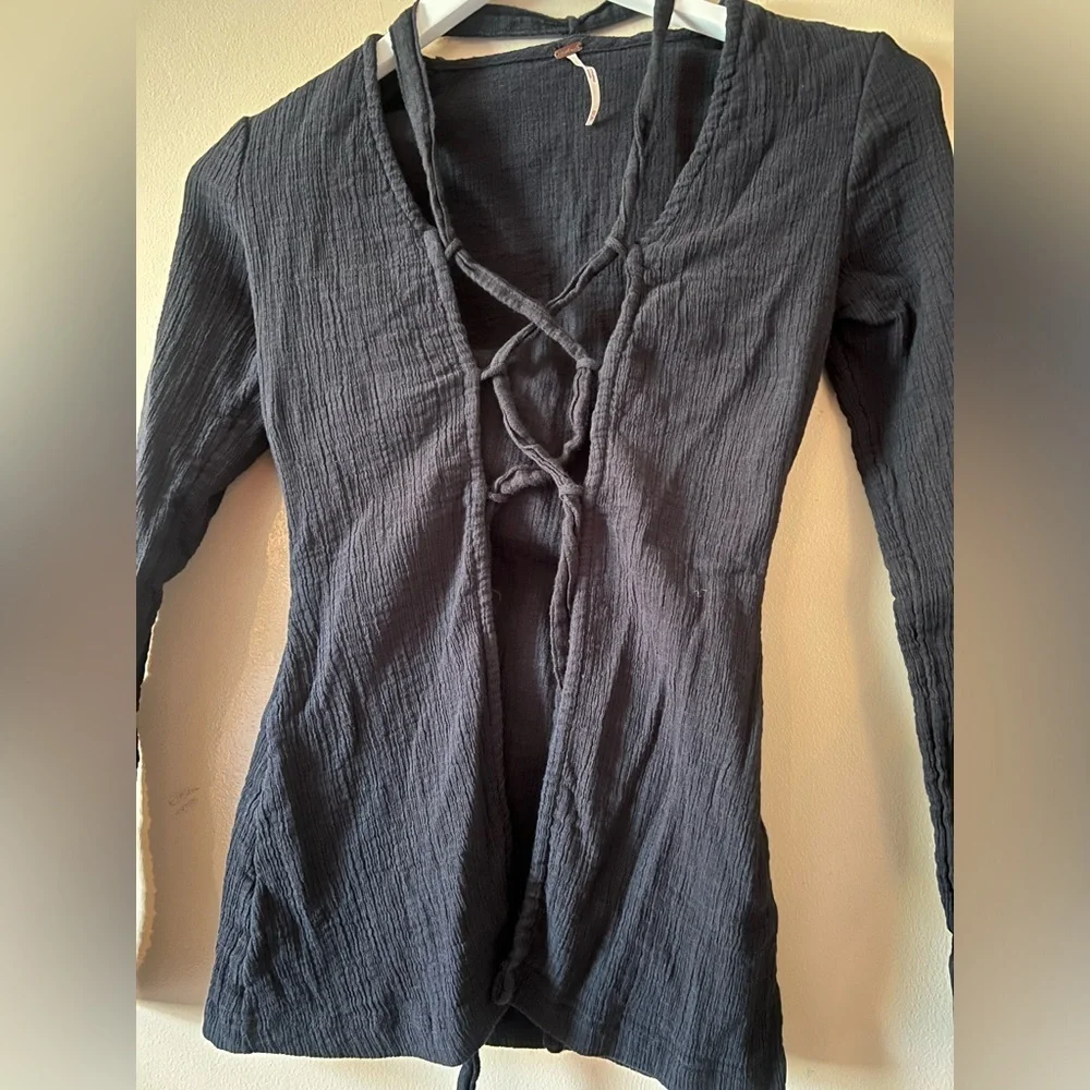 Free people Black lace up Tie Front Ribbed Top fitted sexy xs revolve sheath